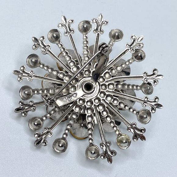 Vintage Coro White Glass Snow Flake Floral Brooch Pin Statement Stunning Bold - Picture 6 of 8